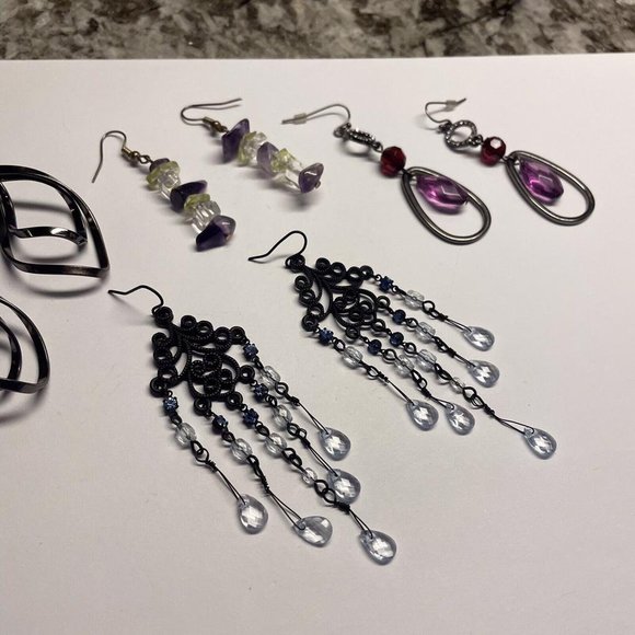 Lot Of 4 Costume Pierced Earrings Dangle - Some Bead - Picture 5 of 12